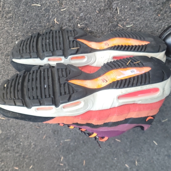 Airmax 95 villain red (hype beast) sz 11.5 - Picture 5 of 5